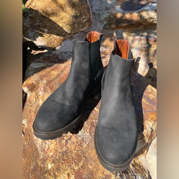 PATINA-Black Chukka Boots for Men - Picture 3 of 7